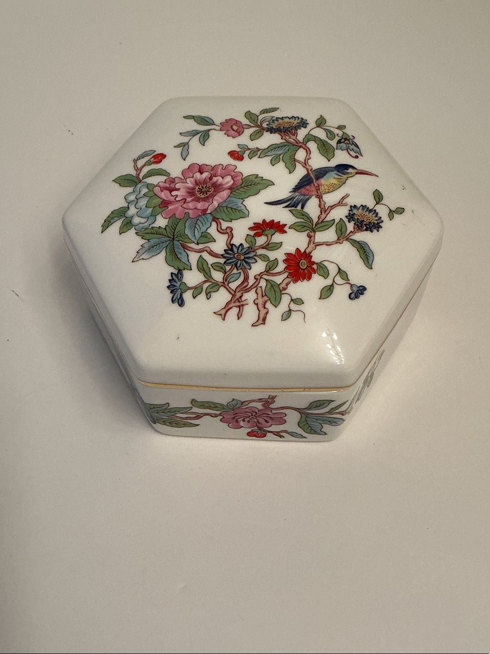 Aynsley Pembroke Lidded Trinket Box